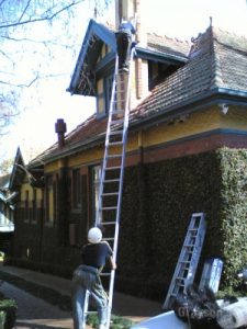 Gutter Cleaning Yallambie