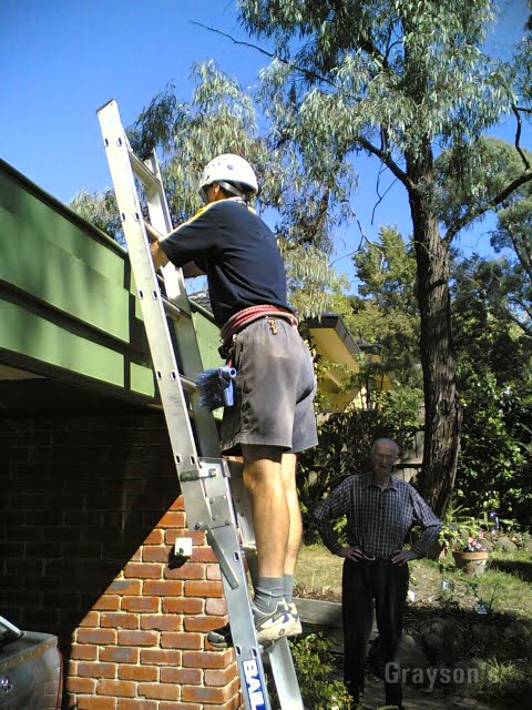 cleaning roof valleys in Vermont, Melbourne