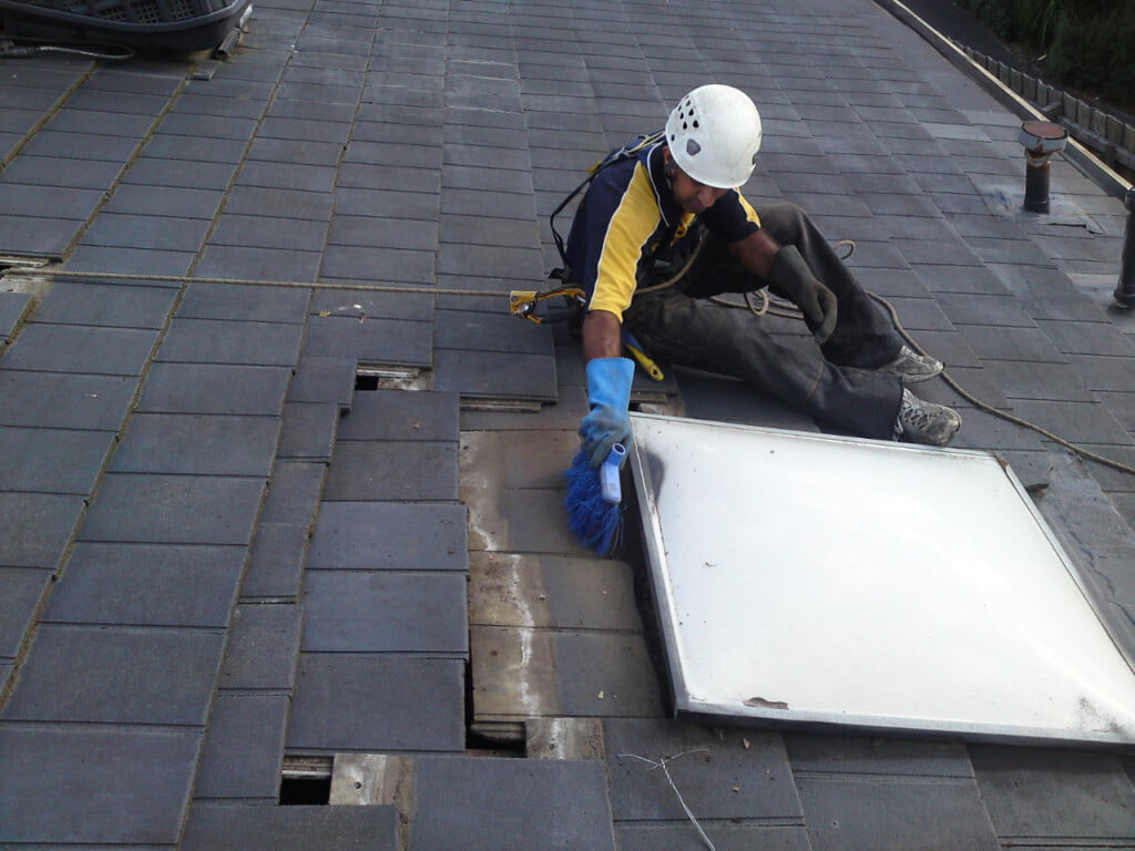 Sweeping around a roof skylight