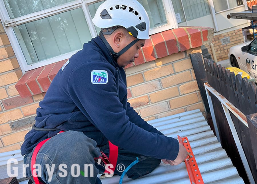 Gutter Cleaners Who Are Registered Providers With Workcover Graysons